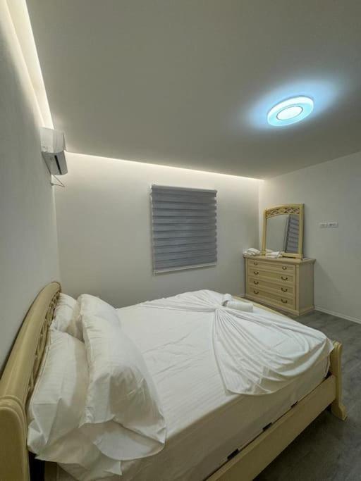 House In Villa *
